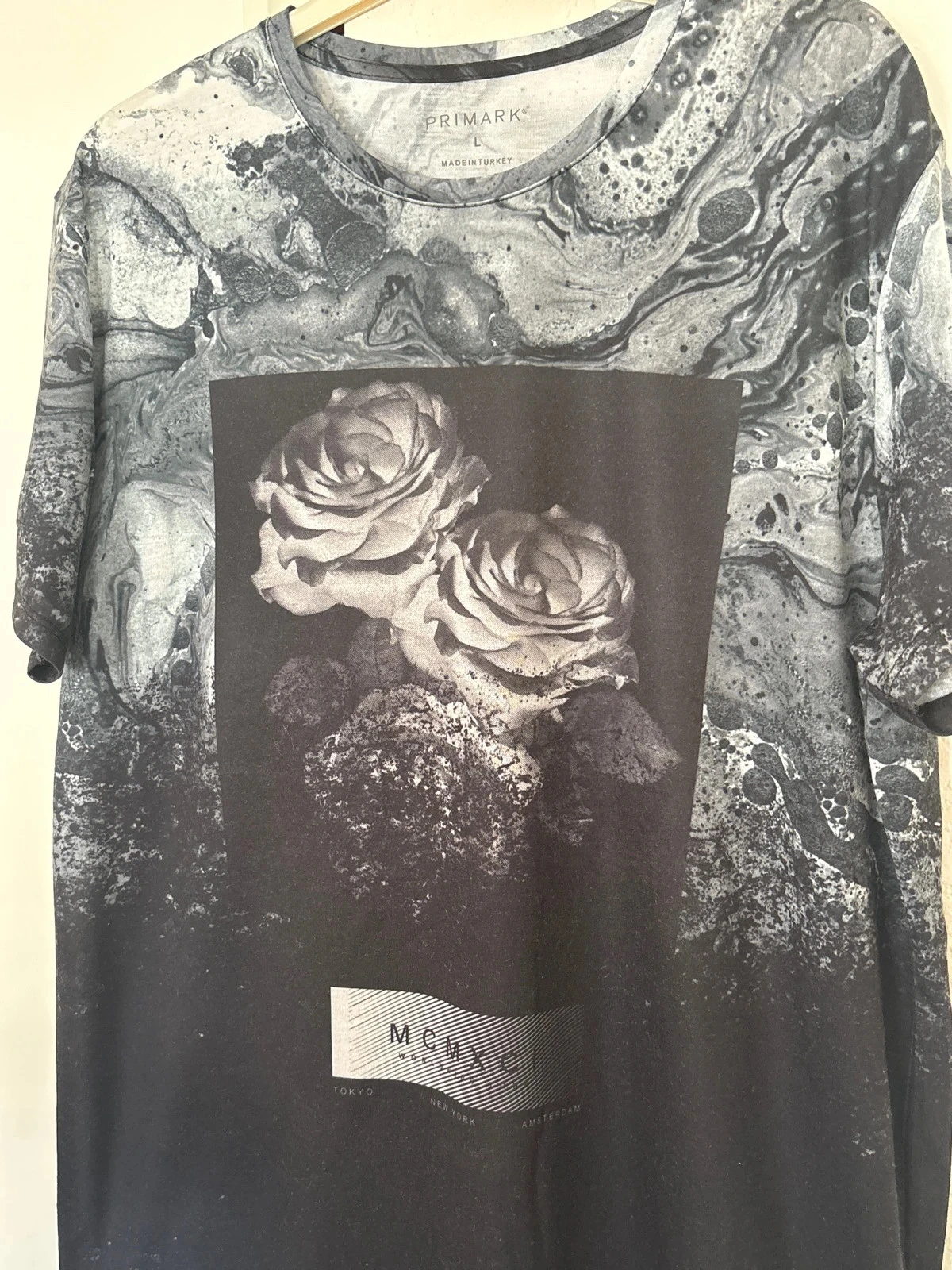 Teeshirt gris et noir Primark taille L – photo 2